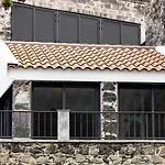 Guestready - Beachfront Retreat In * Porto Formoso