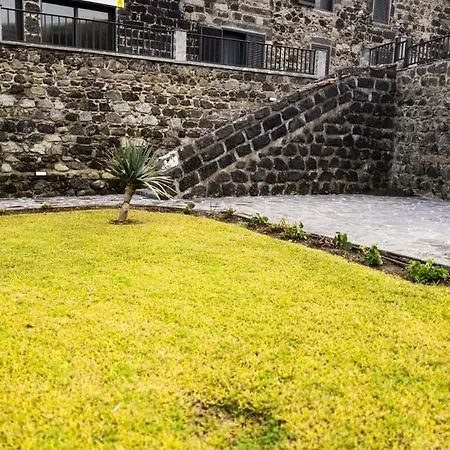 Nyaraló Guestready - Beachfront Retreat In