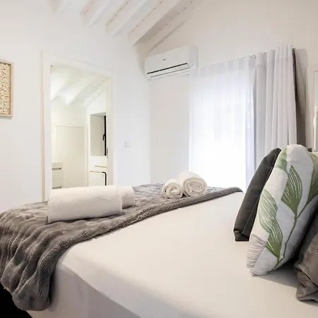 Guestready - Beachfront Retreat In * Porto Formoso