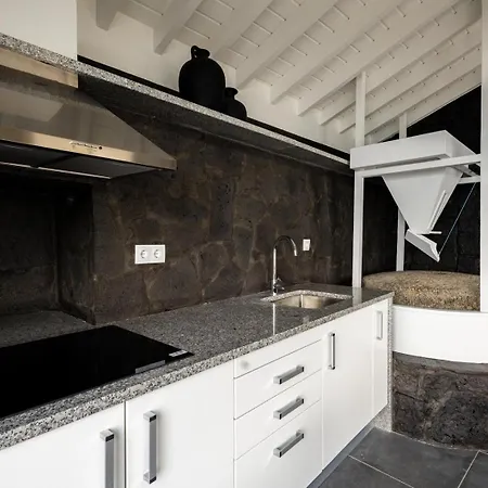 Guestready - Beachfront Retreat In