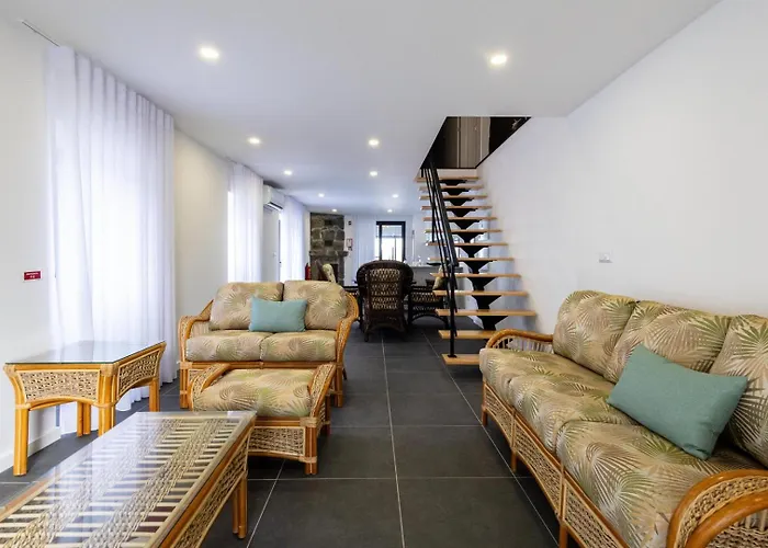 Guestready - Beachfront Retreat In