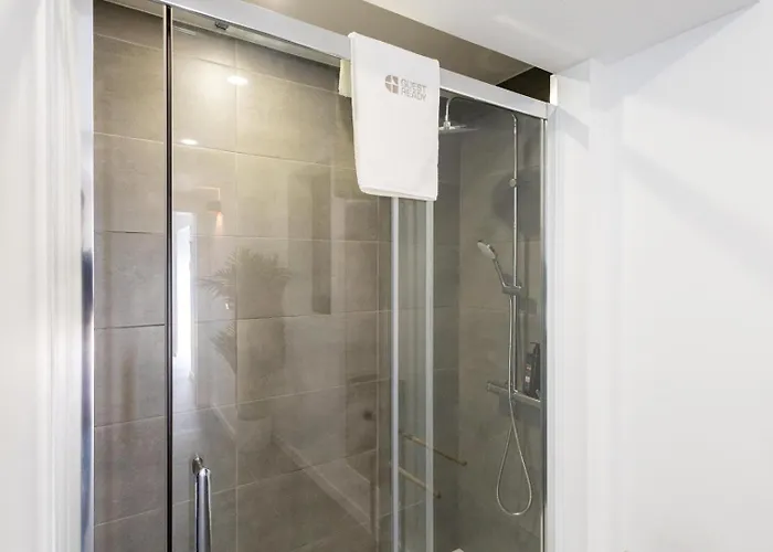 Guestready - Beachfront Retreat In Ferienhaus *