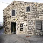 Guestready - Beachfront Retreat In Feriehus