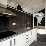 Guestready - Beachfront Retreat In