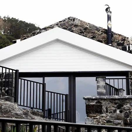 Guestready - Beachfront Retreat In *